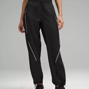 lululemon License to Train Mid-Rise Lightweight Jogger